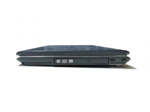 Toshiba Satellite P100-257 Laptop 17